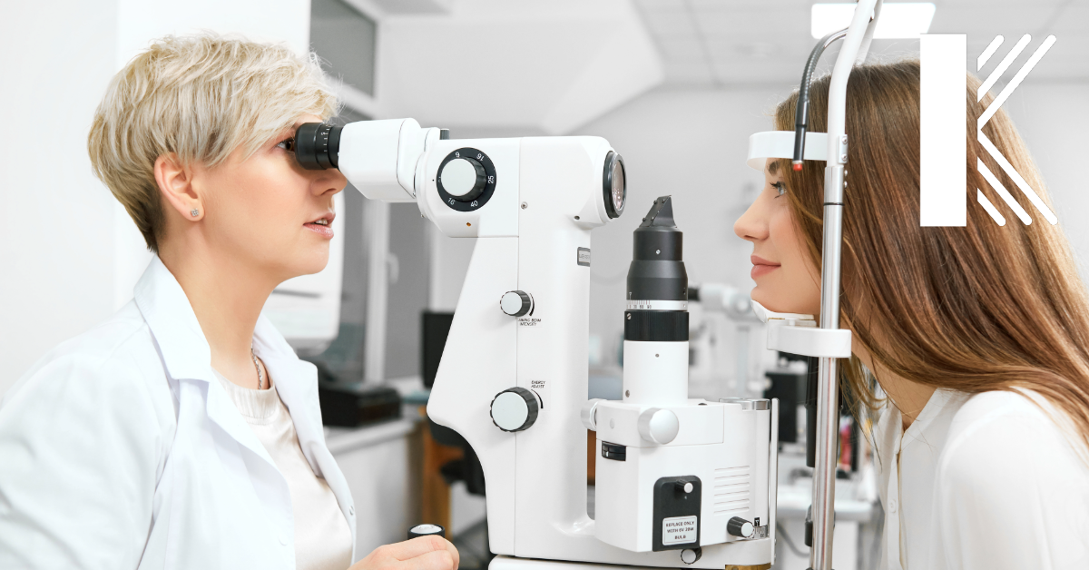 New Orleans Optometrist examining a patient